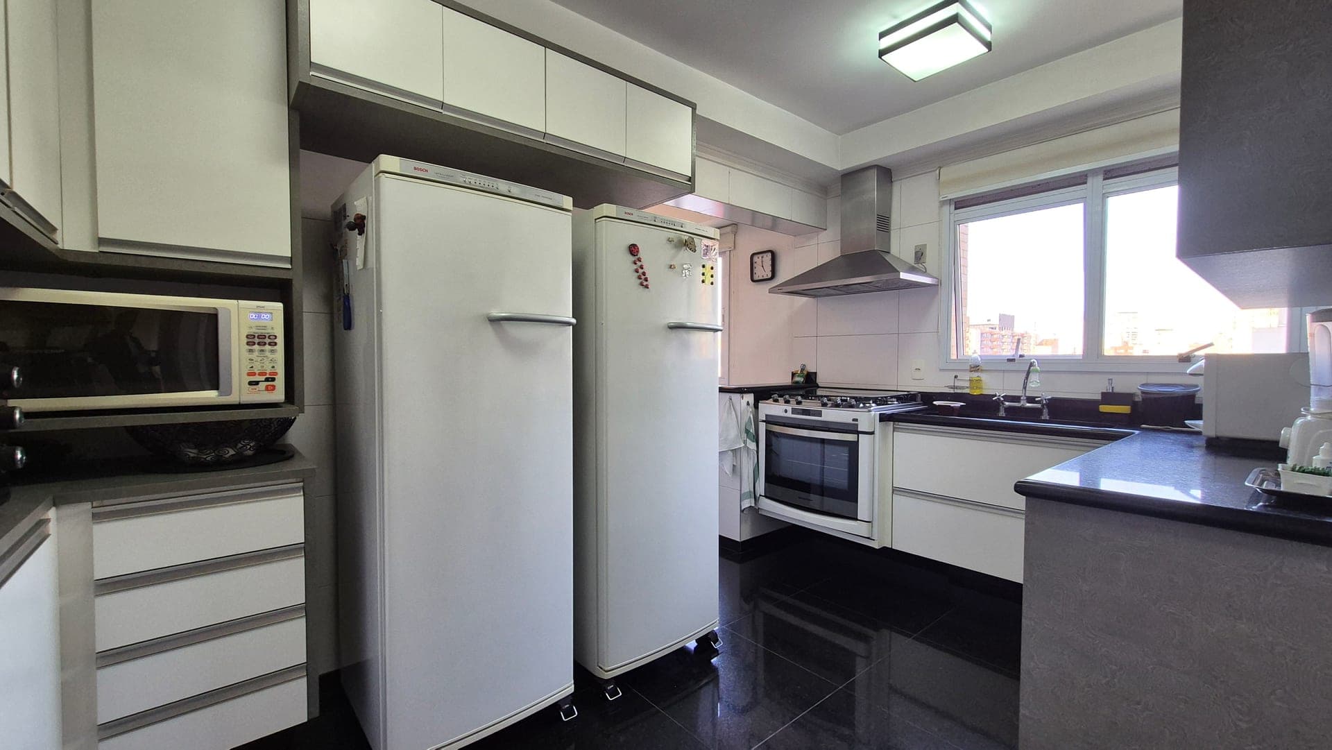 Apartamento amplo com vista livre em Perdizes